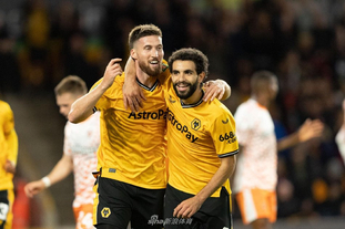 莫耶斯：我在曼联一直得到善待，他们很支持自己的教练和球员（莫耶斯：在曼联我始终被善待，俱乐部对教练和球员的支持十足）