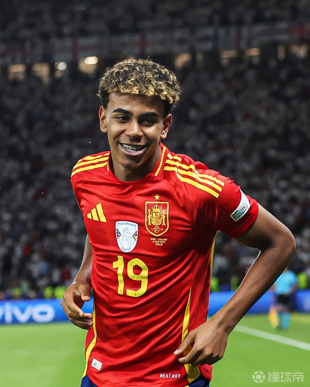 迪亚斯本赛季19场已送出6次助攻，超过上赛季整个赛季（迪亚斯本季19场6助攻，已超过上赛季整季数据）