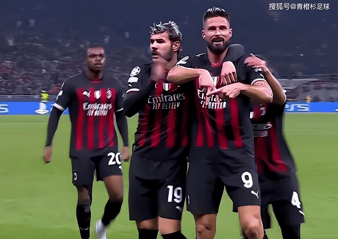 波媒：佛罗伦萨有意斯佩齐亚的波兰国脚维希涅夫斯基（波兰媒体称佛罗伦萨欲引进斯佩齐亚波兰国脚维希涅夫斯基）