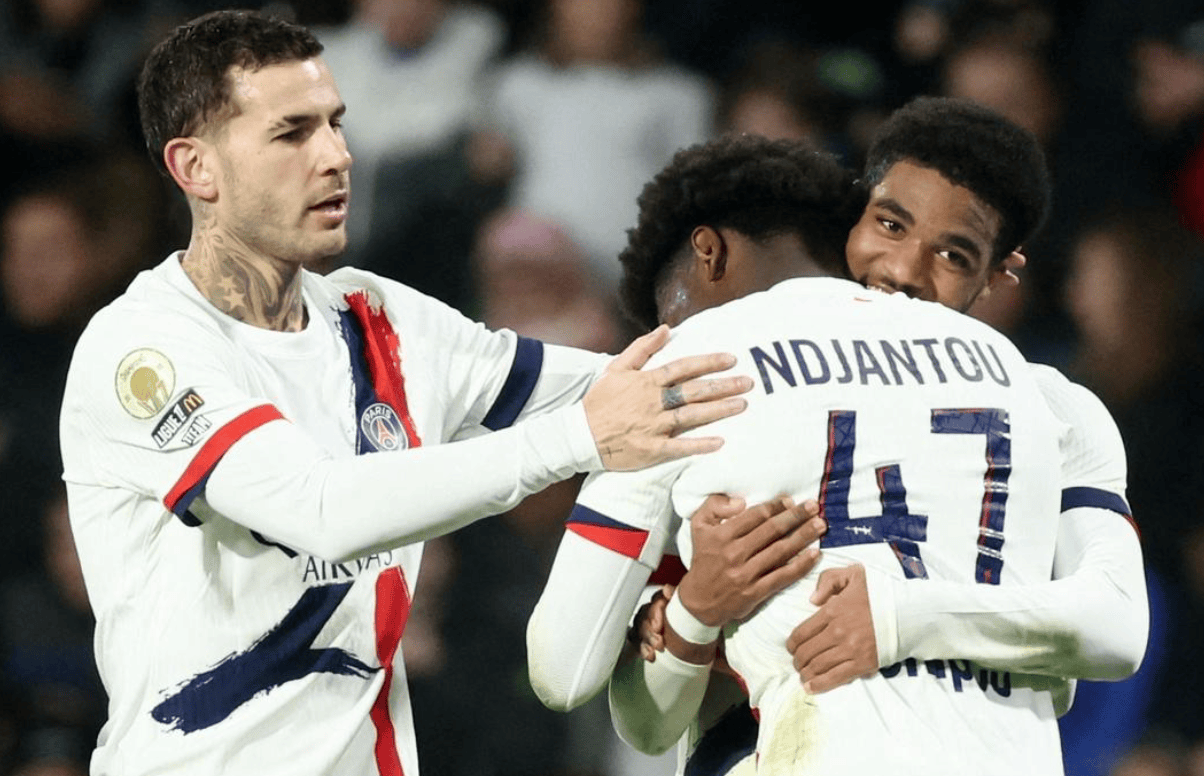 帕尔特伊律师：否认所有指控，配合CPS调查三年，期待最终清白（帕尔特伊律师：坚称无辜，三年配合CPS调查，盼还以清白）